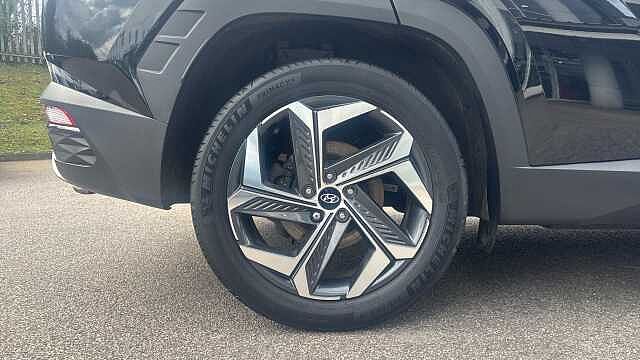 Hyundai TUCSON 1.6 TGDi Hybrid 230 Ultimate 5dr 2WD Auto Hybrid Estate Black