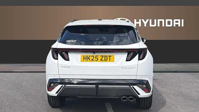 Hyundai TUCSON 1.6T N Line 5dr Petrol Estate White