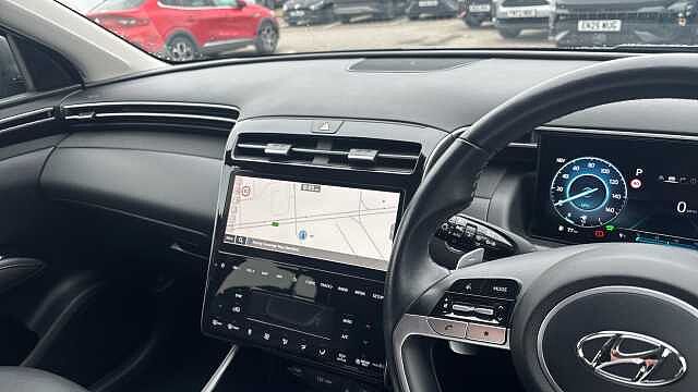 Hyundai TUCSON 1.6 TGDi Plug-in Hybrid Ultimate 5dr 4WD Auto Estate Grey