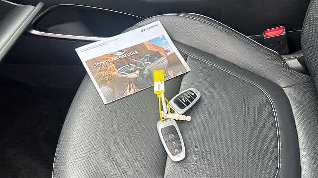 Hyundai TUCSON 1.6 TGDi Plug-in Hybrid Ultimate 5dr 4WD Auto Estate Grey