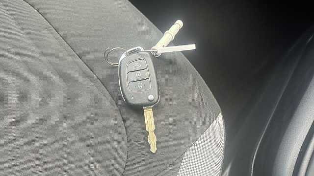 Hyundai I10 1.0 [63] Advance 5dr [Nav] Petrol Hatchback Blue