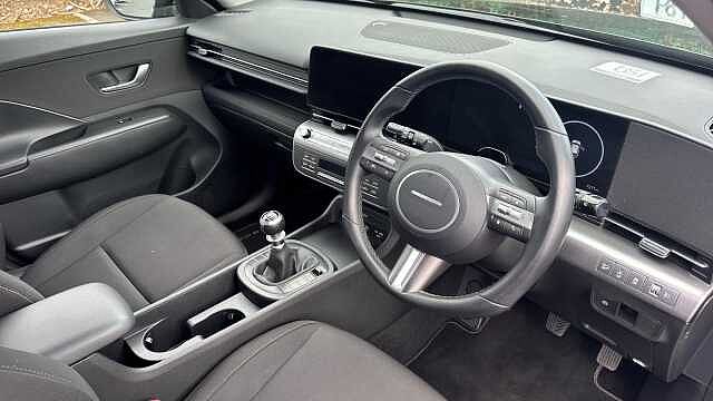 Hyundai KONA 1.6T 138 Advance 5dr Petrol Hatchback Black