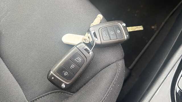 Hyundai TUCSON 1.6 TGDi SE Connect 5dr 2WD Petrol Estate