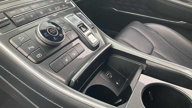 Hyundai SANTA FE 1.6 TGDi Plug-in Hybrid Premium 5dr 4WD Auto Estate