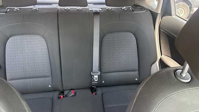 Hyundai KONA 1.6 GDi Hybrid Premium 5dr DCT Hybrid Hatchback Grey