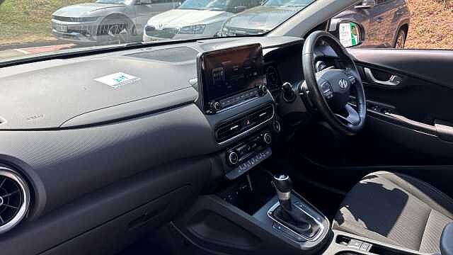 Hyundai KONA 1.6 GDi Hybrid Premium 5dr DCT Hybrid Hatchback Grey
