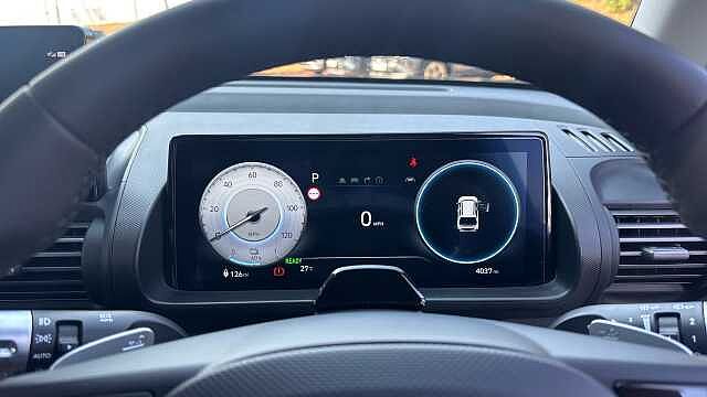 Hyundai INSTER 85kW 02 49kWh 5dr Auto Electric Hatchback Cream