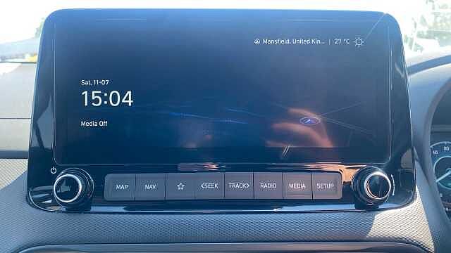 Hyundai KONA 1.6 GDi Hybrid Ultimate 5dr DCT Hybrid Hatchback White