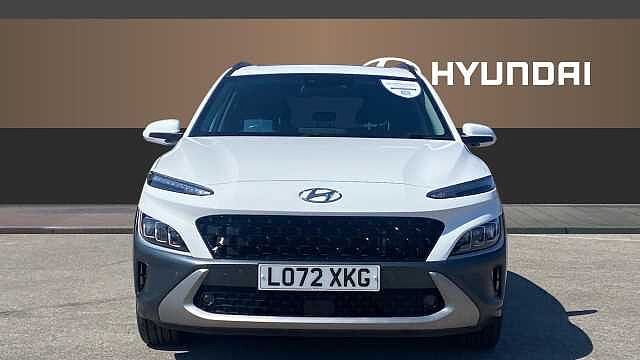 Hyundai KONA 1.6 GDi Hybrid Ultimate 5dr DCT Hybrid Hatchback White