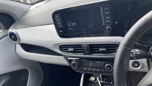 Hyundai i10 1.0 [63] Premium 5dr Auto [Nav] Petrol Hatchback