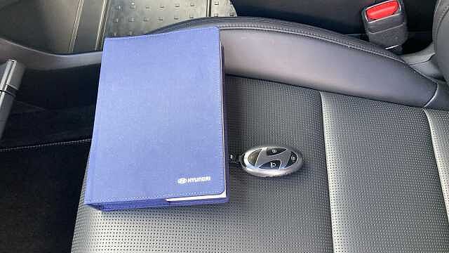 Hyundai SANTA FE 1.6 TGDi PHEV Calligraphy 5dr 4WD Auto [6 Seats] Estate