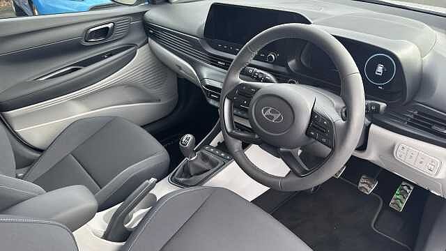Hyundai BAYON 1.0 TGDi [90] Tech Line 5dr Petrol Hatchback Atlas White - Solid