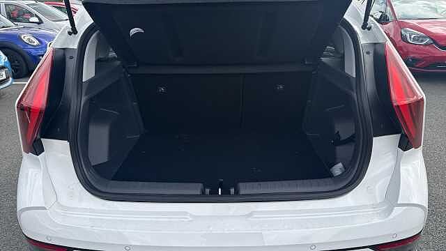 Hyundai BAYON 1.0 TGDi [90] Tech Line 5dr Petrol Hatchback Atlas White - Solid