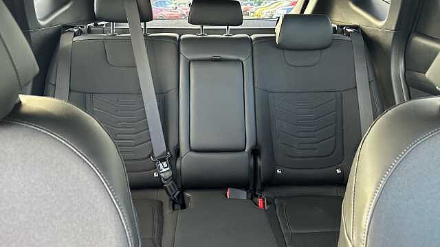 Hyundai TUCSON 1.6T 239 Hybrid Black Line 5dr Auto Hybrid Estate Abyss Black - Pearl