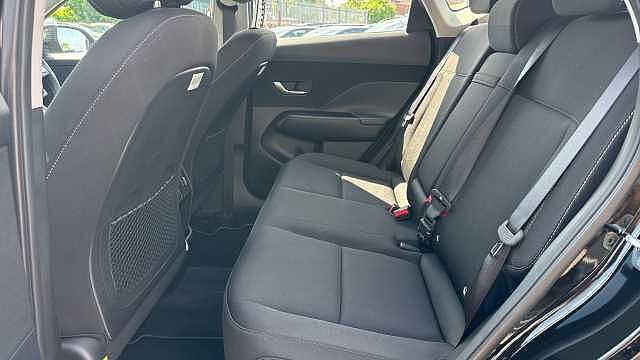 Hyundai KONA 1.6 Hybrid 138 Advance 5dr DCT Hybrid Hatchback Pearl - Abyss Black