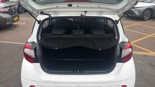 Hyundai i10 1.0 Advance 5dr Petrol Hatchback