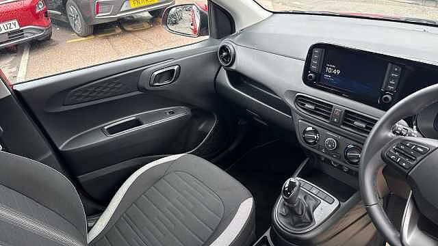 Hyundai i10 1.0 [63] Advance 5dr Auto [Nav] Petrol Hatchback