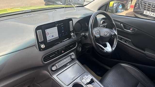 Hyundai KONA 150kW Premium SE 64kWh 5dr Auto Electric Hatchback