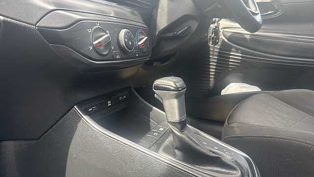 Hyundai BAYON 1.0 TGDi 48V MHEV SE Connect 5dr DCT Petrol Hatchback