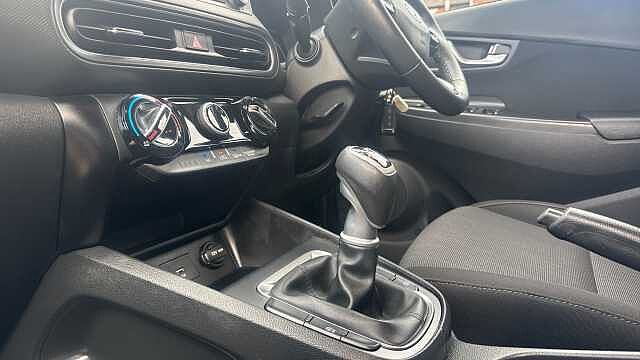 Hyundai KONA 1.0 TGDi 48V MHEV SE Connect 5dr Petrol Hatchback