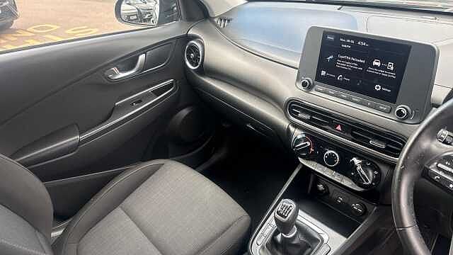 Hyundai KONA 1.0 TGDi 48V MHEV SE Connect 5dr Petrol Hatchback