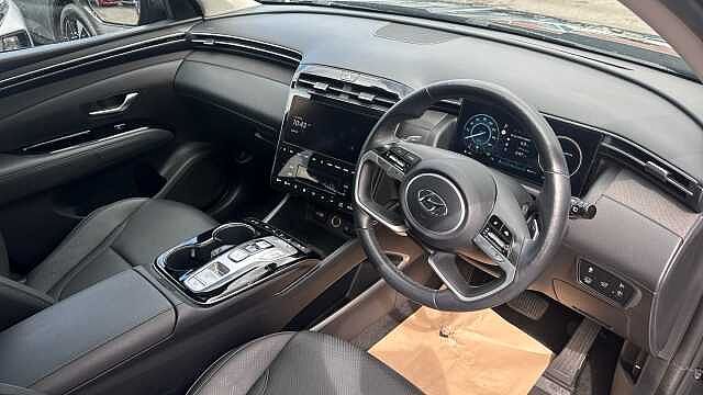 Hyundai TUCSON 1.6 TGDi 48V MHD Ultimate 5dr 2WD DCT Petrol Estate
