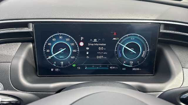 Hyundai TUCSON 1.6 TGDi 48V MHD Ultimate 5dr 2WD DCT Petrol Estate