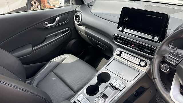 Hyundai KONA 150kW Ultimate 64kWh 5dr Auto Electric Hatchback
