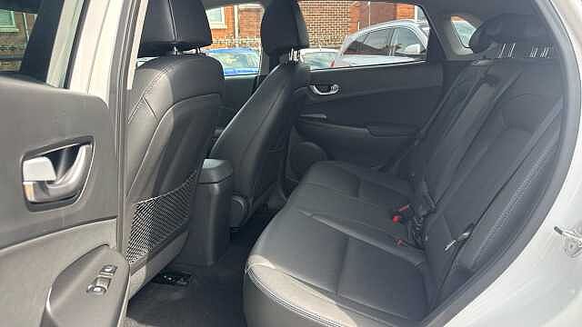 Hyundai KONA 150kW Ultimate 64kWh 5dr Auto Electric Hatchback