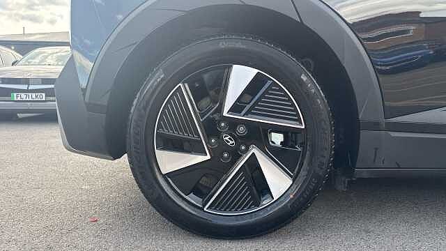 Hyundai IONIQ 5 125kW Advance 63 kWh 5dr Auto Electric Hatchback