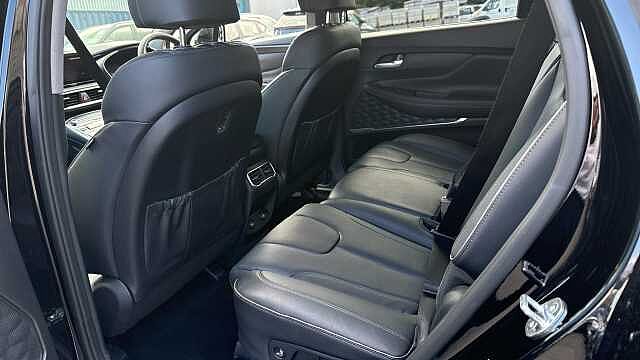 Hyundai SANTA FE 1.6 TGDi Plug-in Hybrid Premium 5dr 4WD Auto Estate