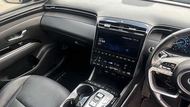 Hyundai TUCSON 1.6 TGDi Plug-in Hybrid Ultimate 5dr 4WD Auto Estate