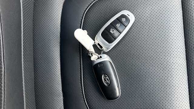 Hyundai TUCSON 1.6 TGDi Plug-in Hybrid Ultimate 5dr 4WD Auto Estate