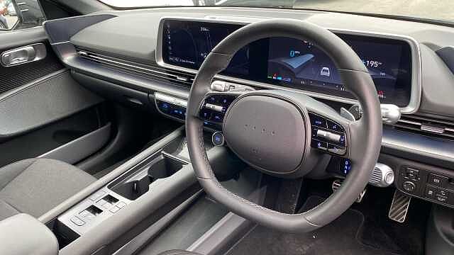 Hyundai IONIQ 6 168kW Premium 77kWh 4dr Auto Electric Saloon