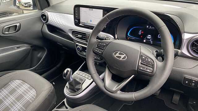 Hyundai I10 1.2 [79] Premium 5dr Auto [Nav] Petrol Hatchback Meta Blue - Pearl