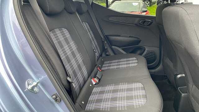 Hyundai I10 1.2 [79] Premium 5dr Auto [Nav] Petrol Hatchback Meta Blue - Pearl
