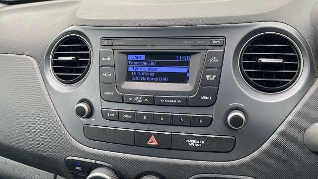 Hyundai I10 1.0 SE 5dr Petrol Hatchback Grey