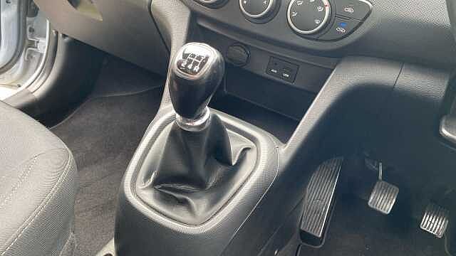 Hyundai I10 1.0 SE 5dr Petrol Hatchback Grey