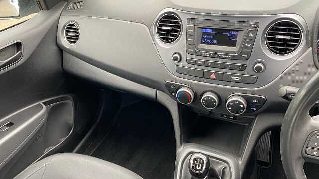 Hyundai I10 1.0 SE 5dr Petrol Hatchback Grey
