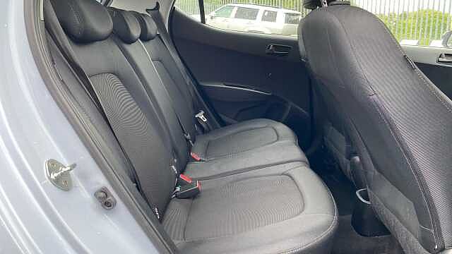 Hyundai I10 1.0 SE 5dr Petrol Hatchback Grey