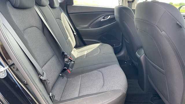 Hyundai I30 1.0T GDi SE Connect 5dr Petrol Hatchback Black