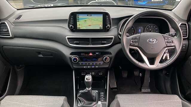 Hyundai TUCSON 1.6 GDi SE Nav 5dr 2WD Petrol Estate Black