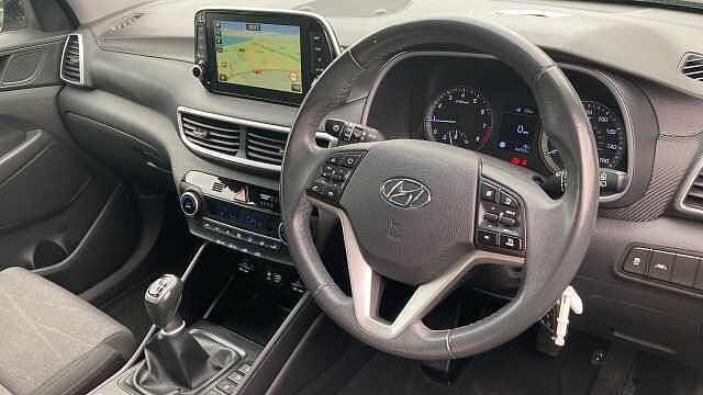 Hyundai TUCSON 1.6 GDi SE Nav 5dr 2WD Petrol Estate Black