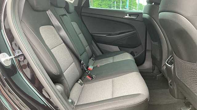 Hyundai TUCSON 1.6 GDi SE Nav 5dr 2WD Petrol Estate Black