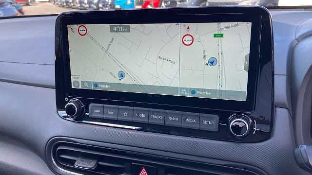 Hyundai KONA 1.6 GDi Hybrid Premium 5dr DCT Hybrid Hatchback Red