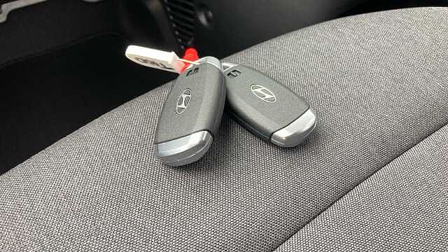 Hyundai INSTER 71kW 01 42kWh 5dr Auto Electric Hatchback