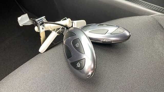 Hyundai TUCSON 1.6T 239 Hybrid Black Line 5dr Auto Hybrid Estate Abyss Black - Pearl