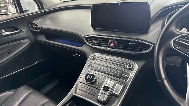 Hyundai SANTA FE 1.6 TGDi Hybrid Premium 5dr Auto White