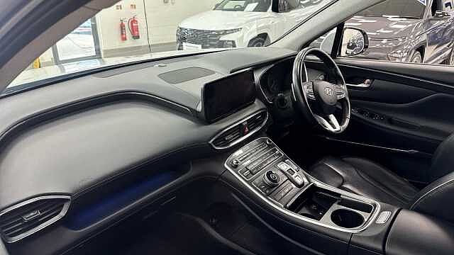 Hyundai SANTA FE 1.6 TGDi Hybrid Premium 5dr Auto White