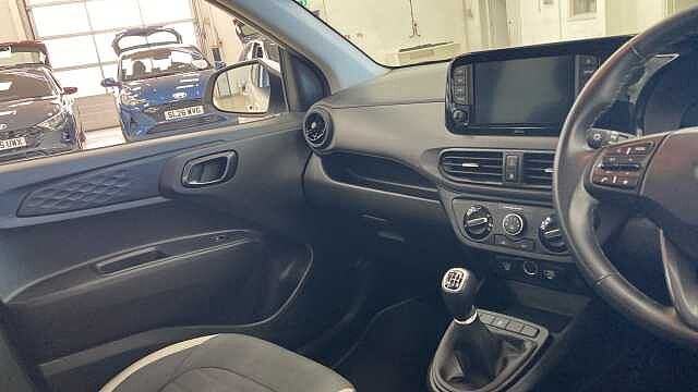 Hyundai I10 1.0 [63] Advance 5dr [Nav] White
